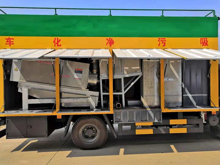 东风多利卡吸污净化车_化粪池无害化处理车
