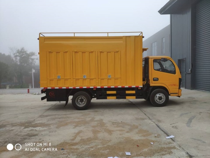 国六吸污净化车-东风小多利卡污水净化车