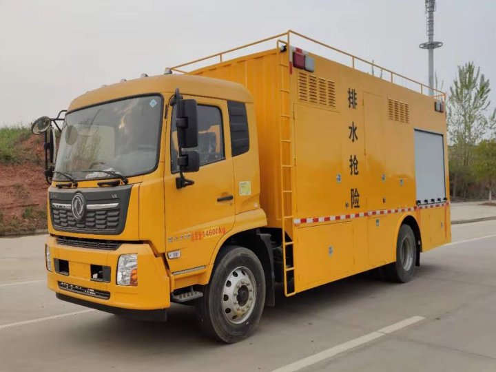 东风天锦大流量排水抢险车