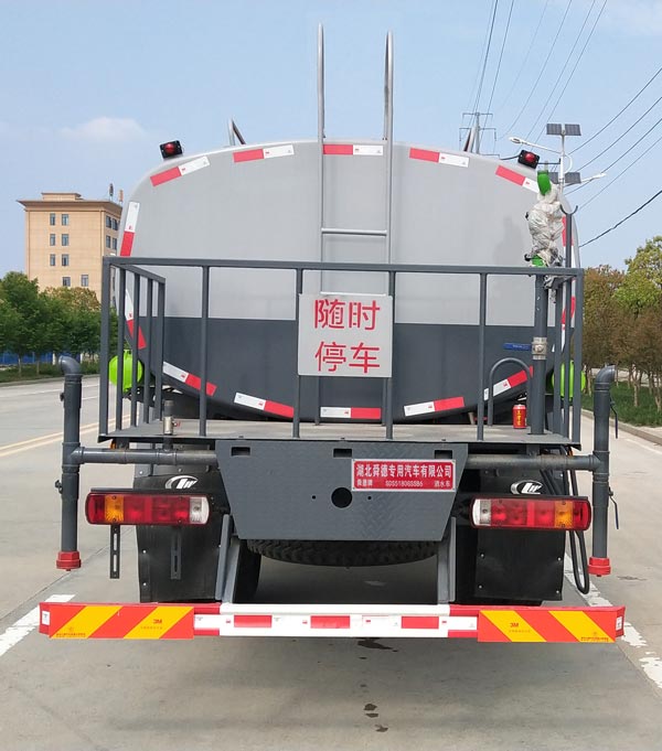 舜德牌SDS5180GSSB6型洒水车