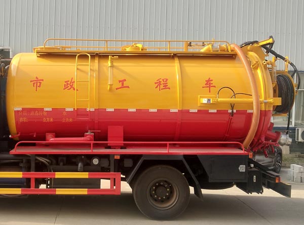 舜德牌SDS5180GQWDF6型清洗吸污车